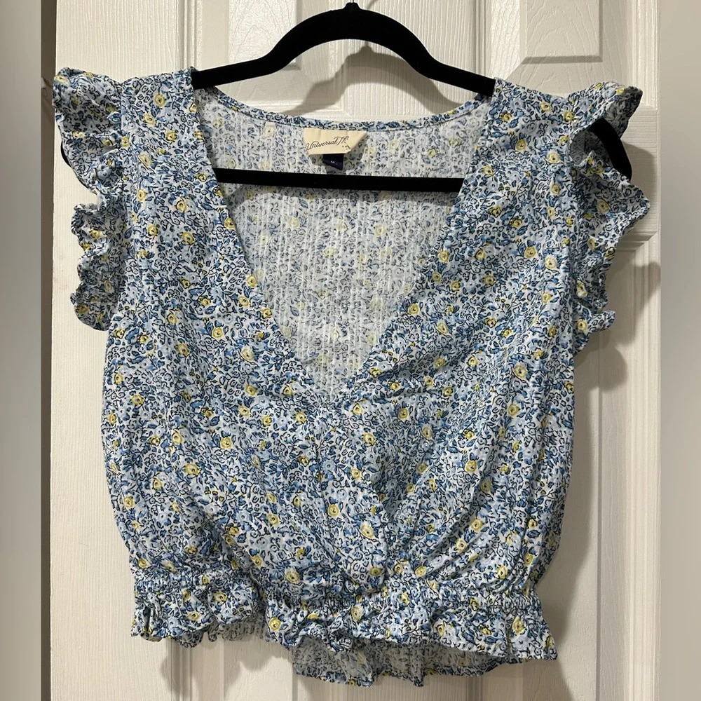 Universal Thread Light Blue Patterned Blouse - Picture 1 of 3